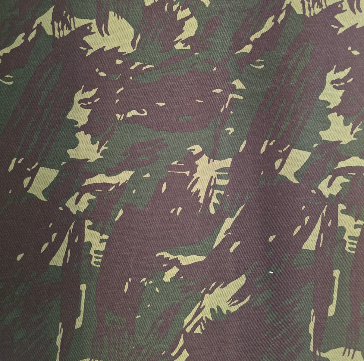 Camuflado Sarja Militar 2000tk Verde Escuro