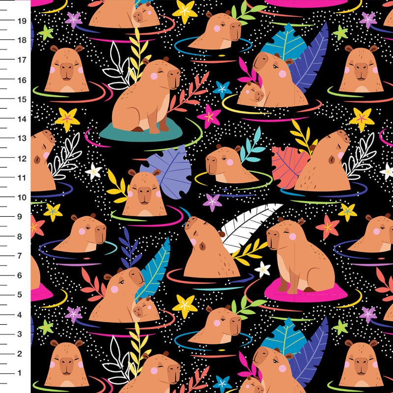 Tecido Sintético Doll Capivara Fundo Preto - Meia Tigela 80111-03 50cm x 1,36mt