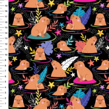 Tecido Sintético Doll Capivara Fundo Preto - Meia Tigela 80111-03 50cm x 1,36mt
