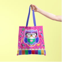 Tecido Painel Ecobag Coruja Fundo Rosa Professores - Meia Tigela